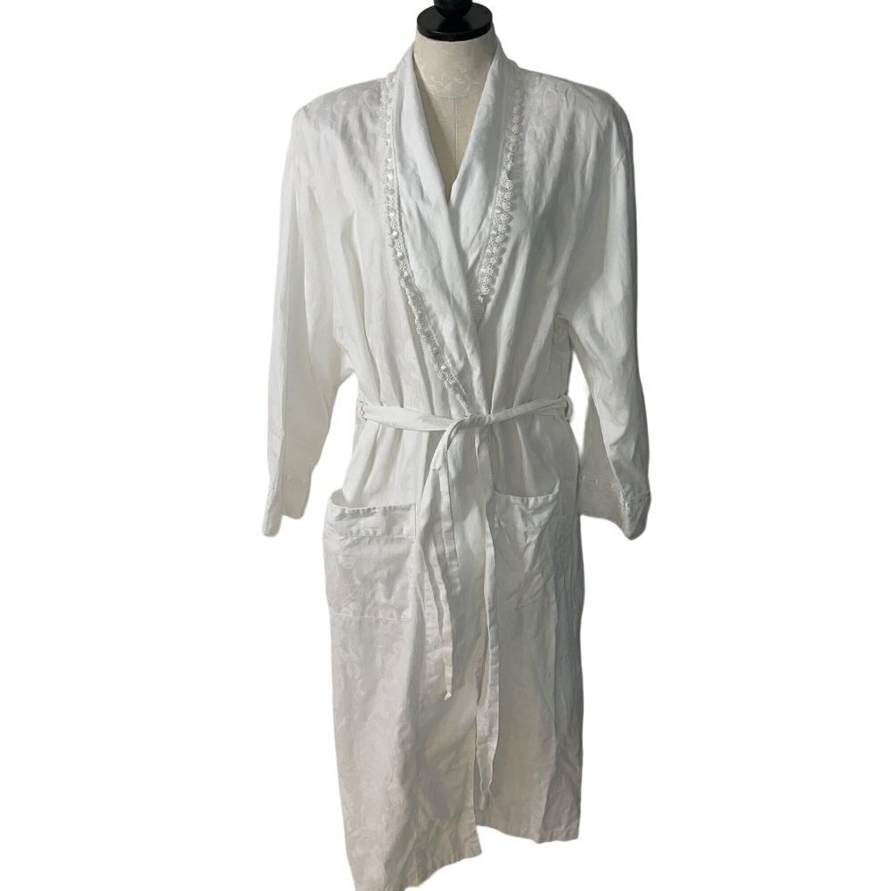 Victorias Secret Vintage Womens Robe Size M White Embossed Crochet Lace Trim